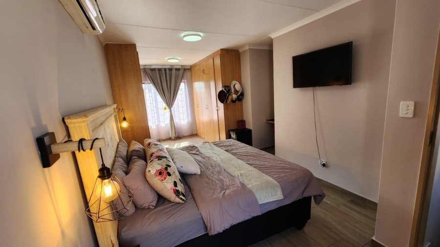 To Let 3 Bedroom Property for Rent in Cashan North West